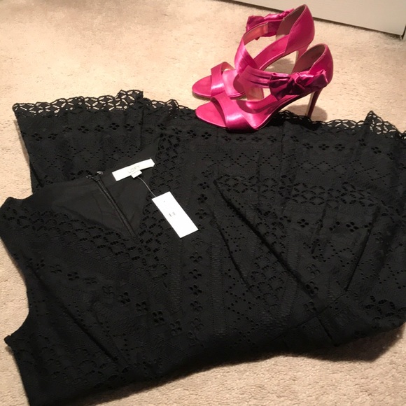 LOFT Dresses & Skirts - Loft Lace Dress NWT! Size 6 LOFT Dresses & Skirts - Loft Lace Dress NWT! Size 6